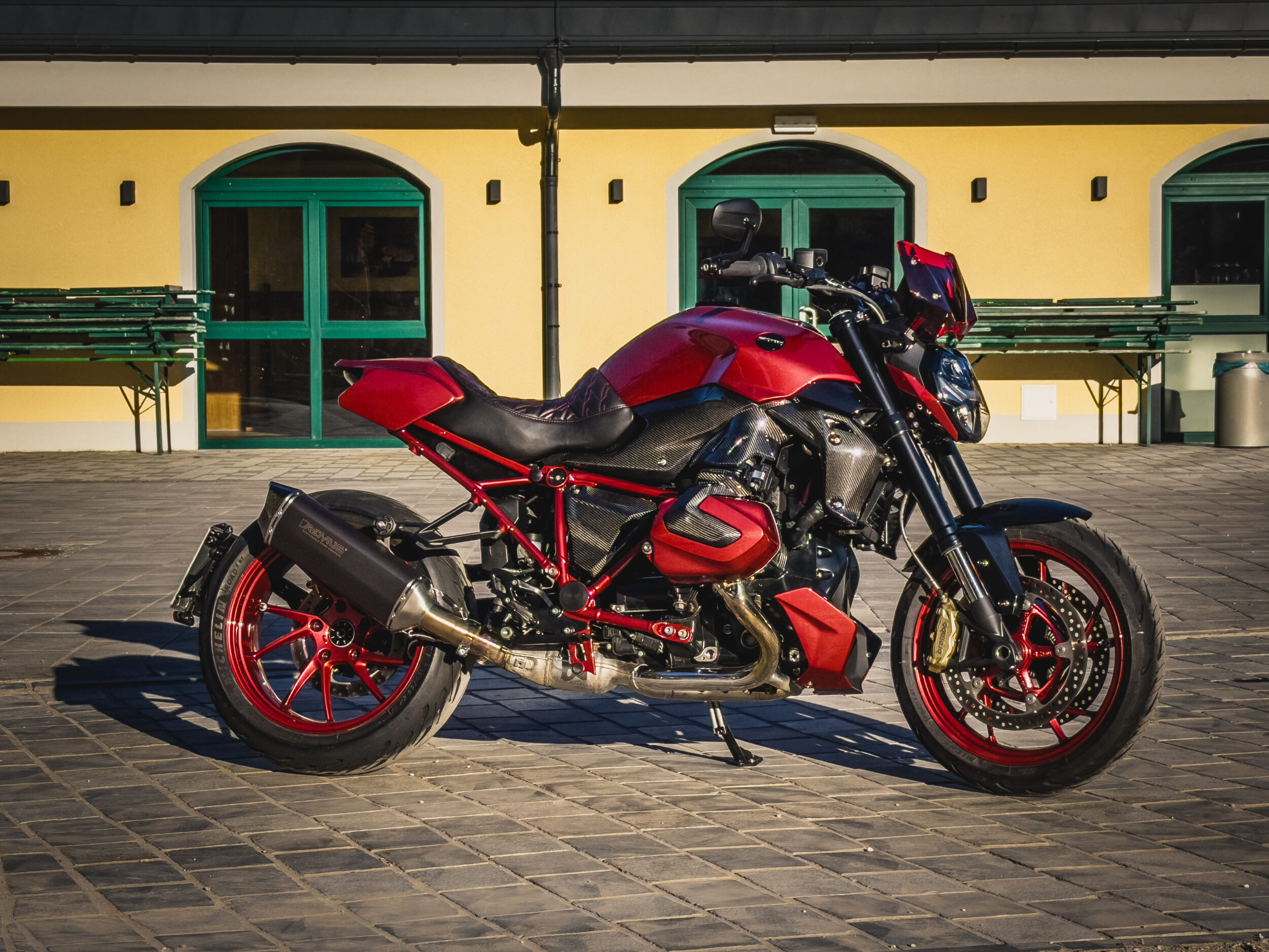 BMW R1250R R1250GS – Racer Scrambler Custom Umbau von Woidwerk